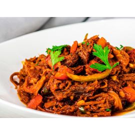 Oferta para 4 personas! Ropa vieja de res + Refresco